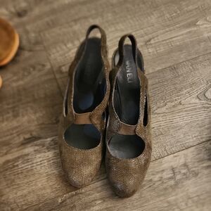 Vaneli Brown Heels Elegant Design